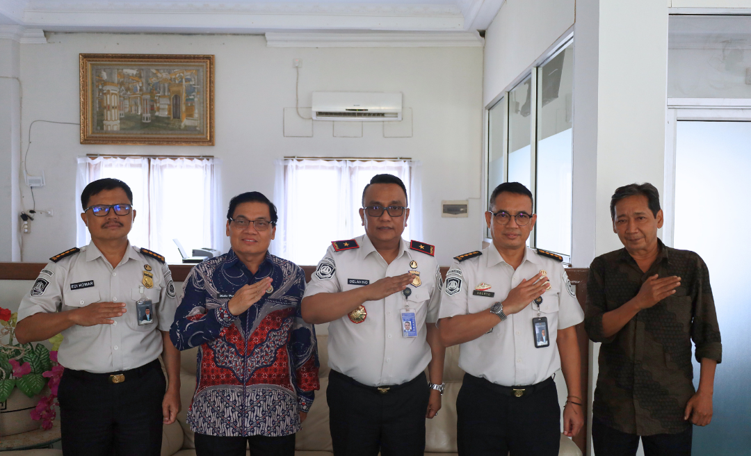 Perkuat Sinergi Pelayanan Haji dan Umrah, Kanwil Ditjen Imigrasi Kaltim Lakukan Koordinasi dengan Kanwil Kementerian Haji dan Umrah